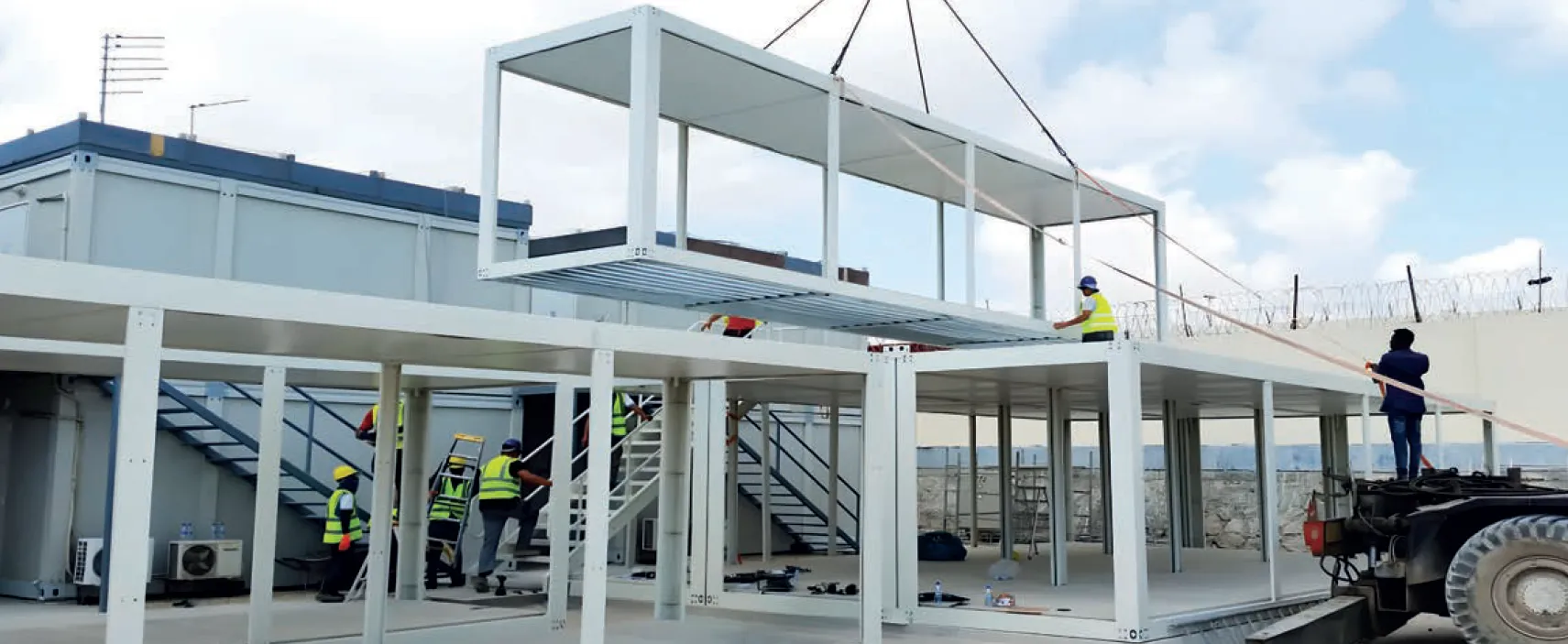 portable-military-barracks